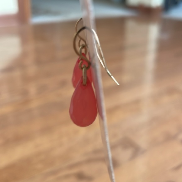 Pink drop earrings - Picture 4 of 7